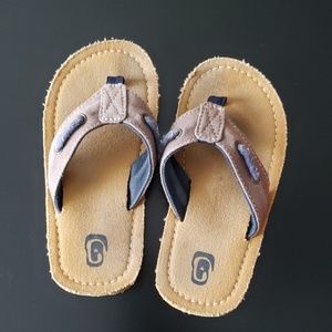 Boys sandals.